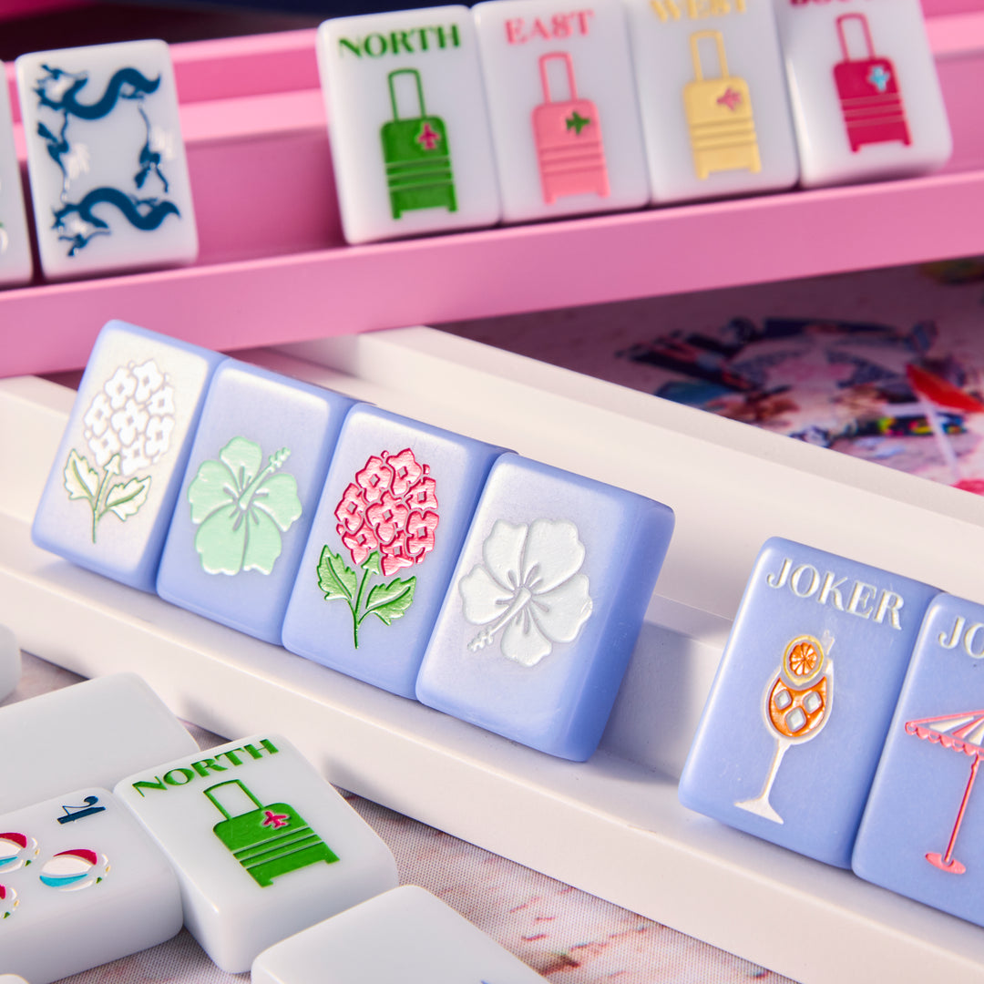 The Bespoke x Gray Malin Beach Club Kit