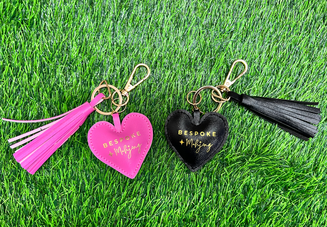 パピヨン love+loyalty+luck PREORDER - Lucky Charms - Bright White – Bespoke Mahjong