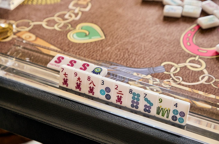 Lucky Charms - Bright White