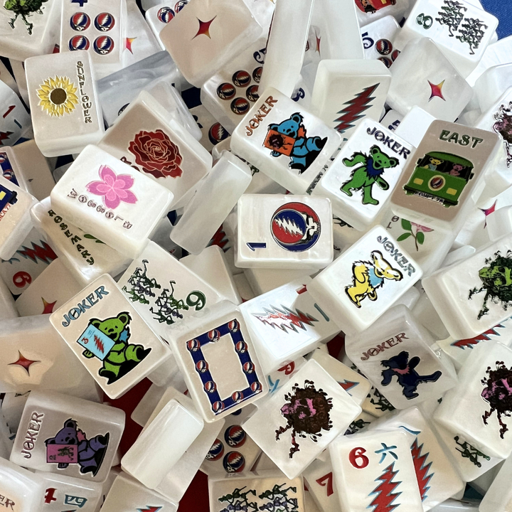 Grateful Dead x Bespoke Mahjong Travel Tiles Kit - COSMIC WHITE PEARL