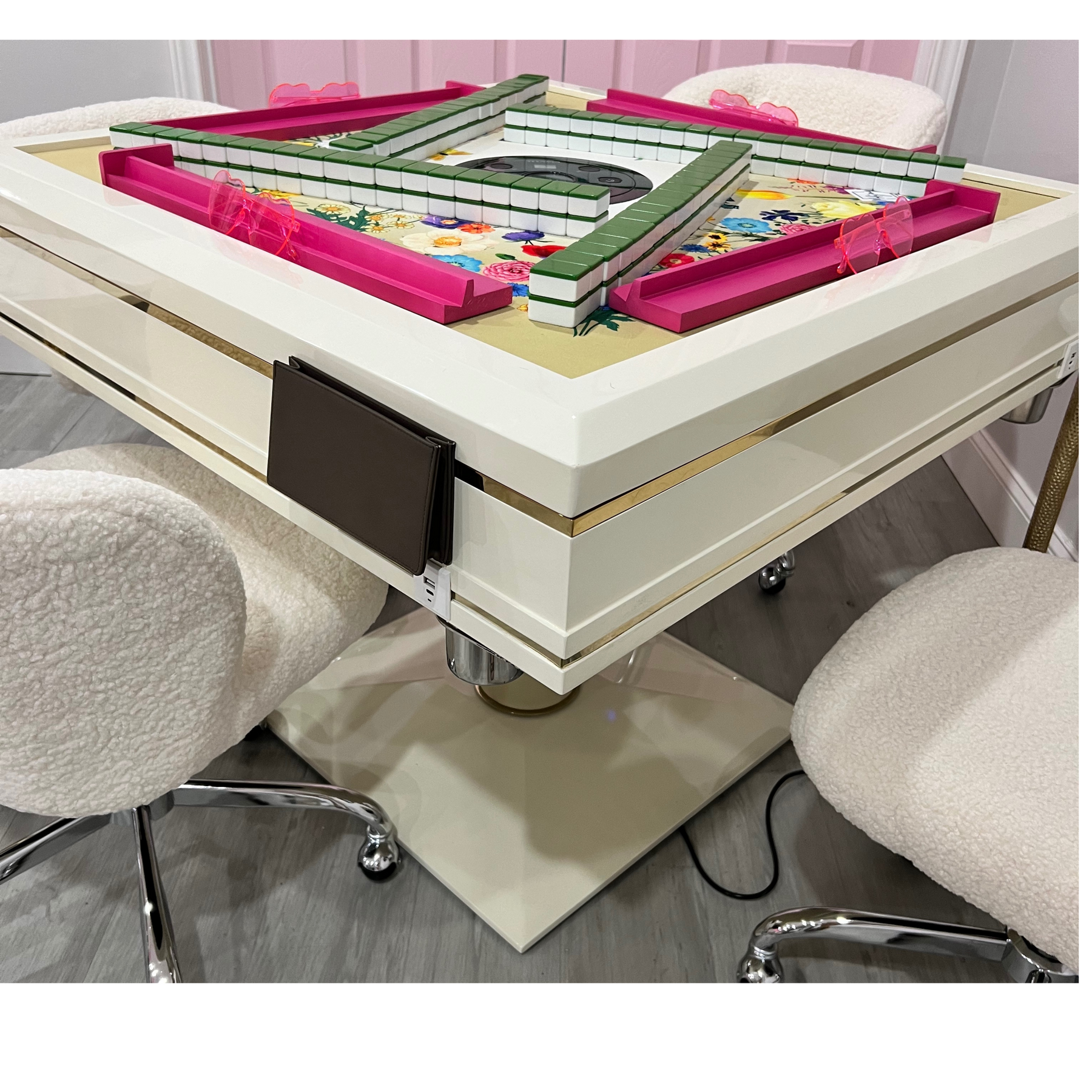 The Aspen Automatic Shuffling Table